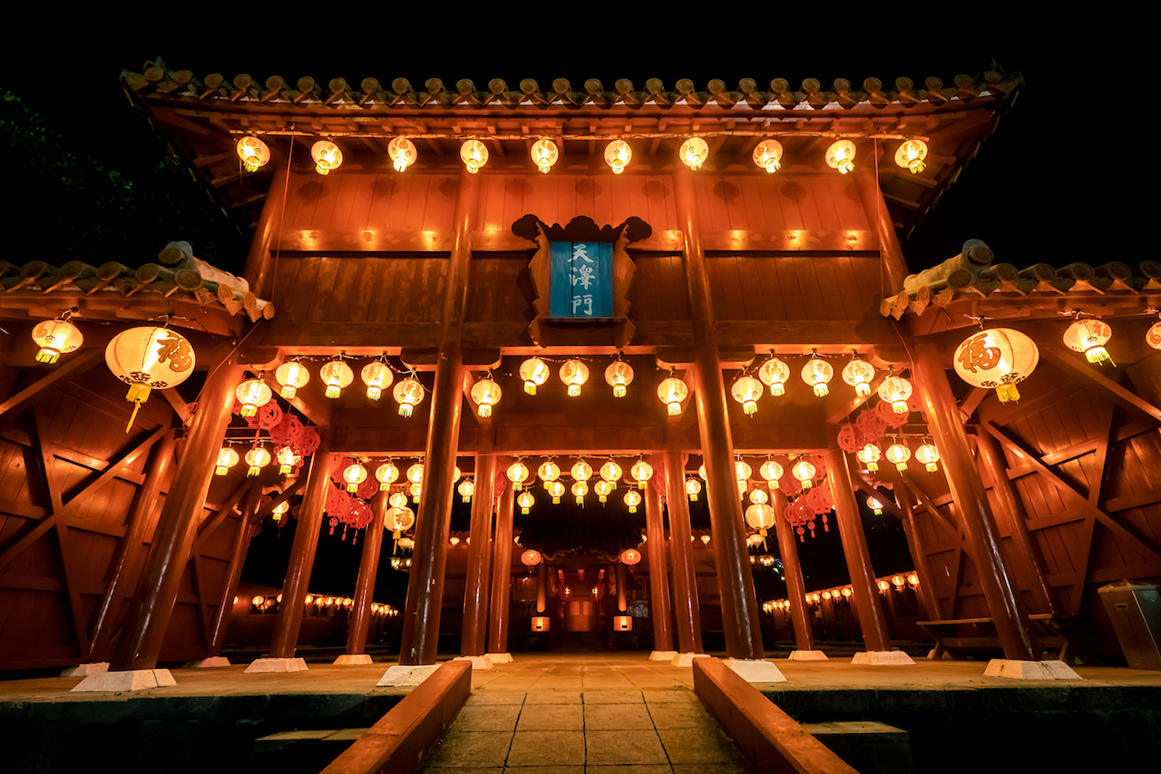 沖縄で大興奮「琉球イルミネーション」！琉球ランタンフェスティバル
