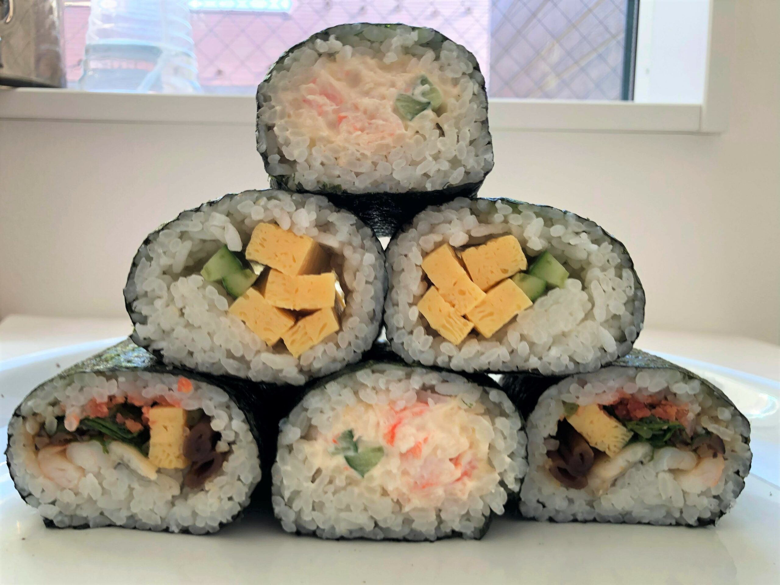 節分当日でも購入できた！「くら寿司」の恵方巻を実食レビュー！-2022年版