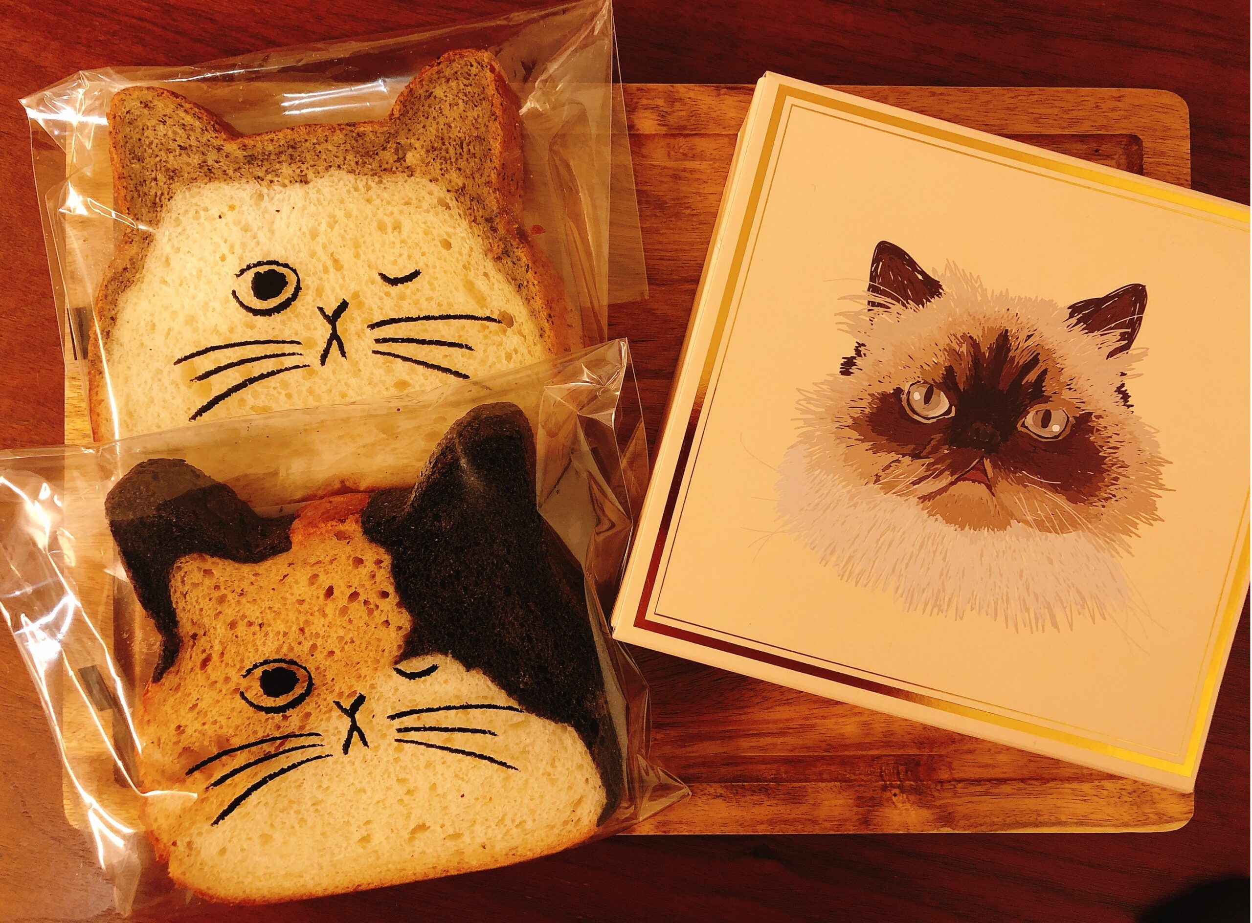 2/22猫の日には「ねこねこ食パン」！ミルクたっぷりのリッチなその味は？実食レポ＜2022年＞