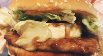 マックのてりたま2022！”旨辛”ってどのくらい辛いの？マック初メニューを実食レポ！