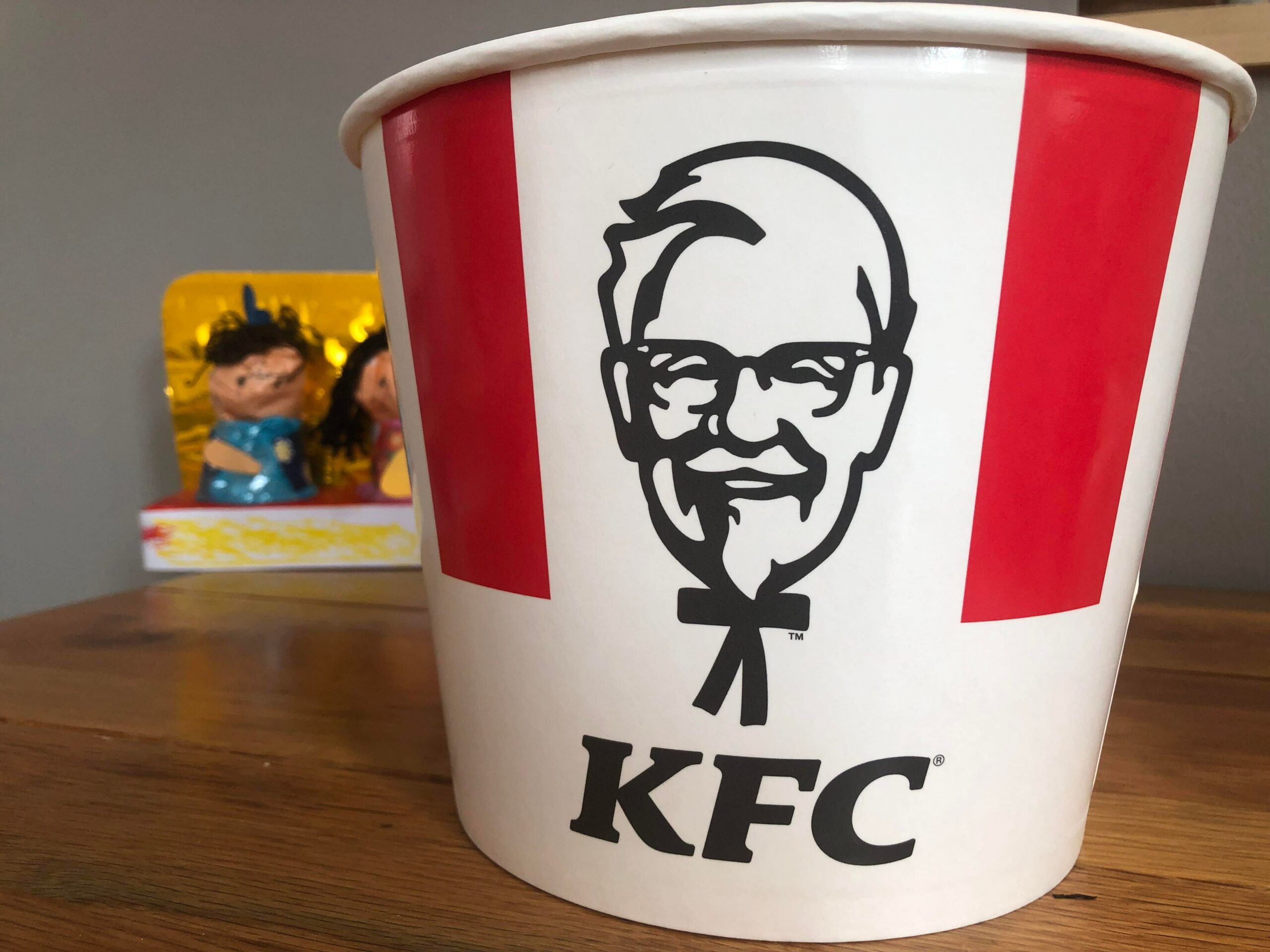 今日の夕食はこれで決まり♪ケンタッキーのひなまつりバーレル2022！当日でも予約できた！