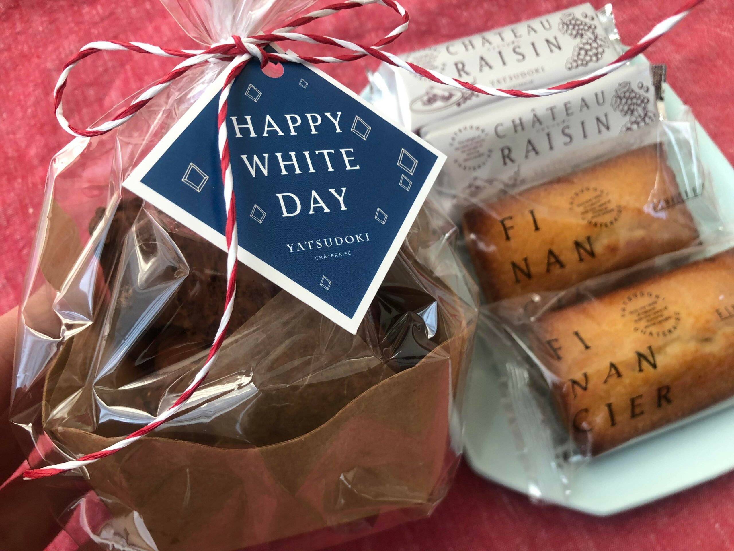 シャトレーゼのプレミアム版「YATSUDOKI」で見つけたホワイトデーギフト♪