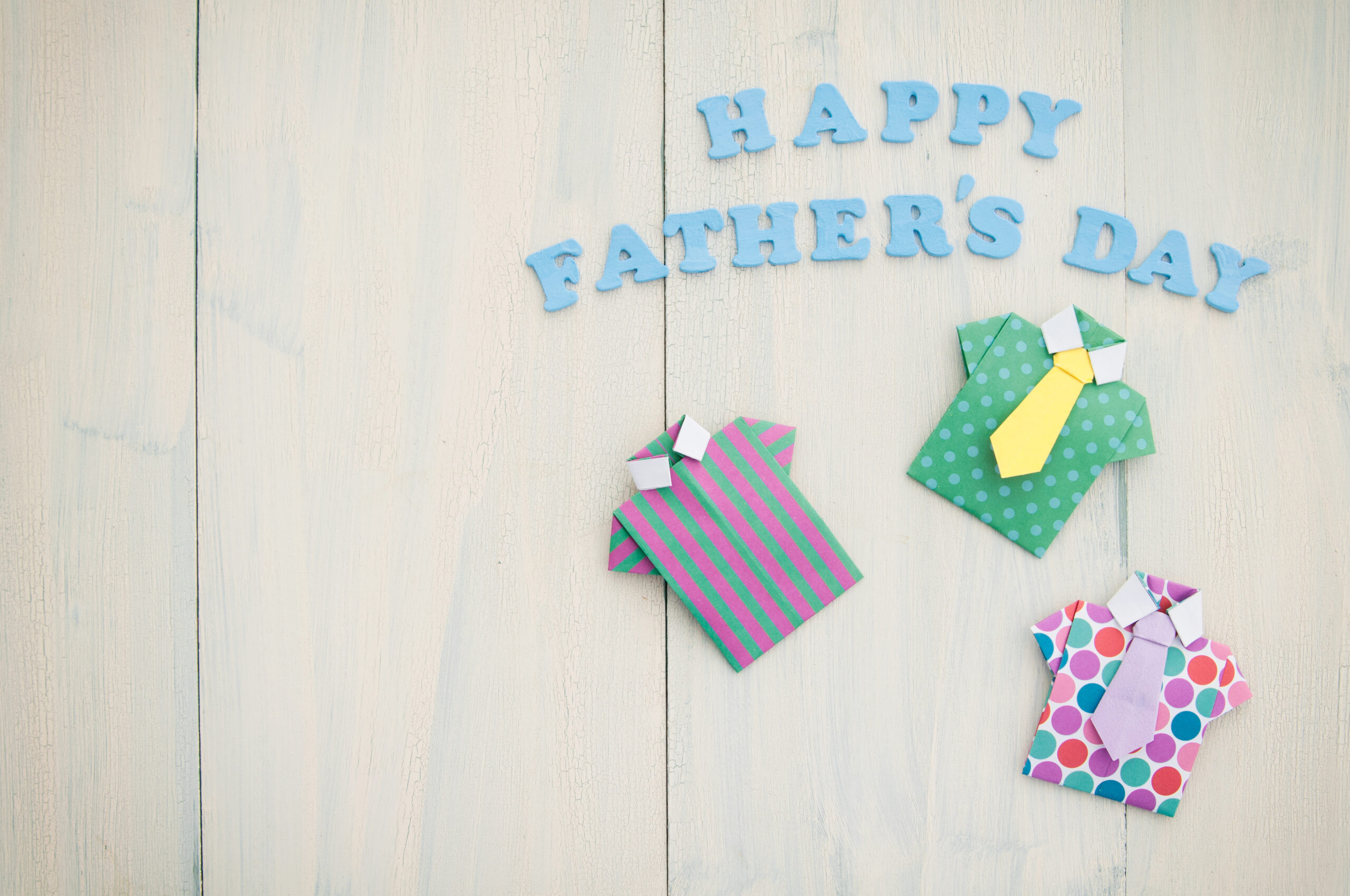 父の日とは？由来を詳しく解説　おすすめユニークギフトもご紹介します！
