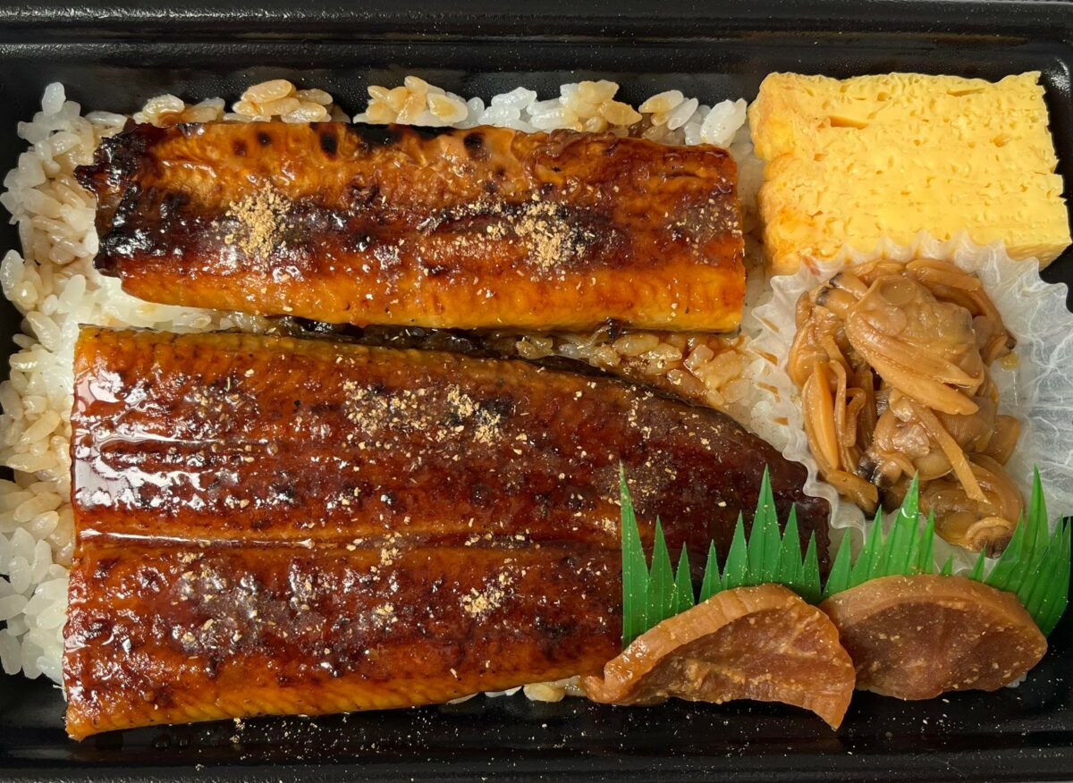 2022年セブンイレブンの土用の丑の日｜うなぎ蒲焼重を実食！味は？コスパは？実食レポ