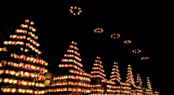 日本三大提灯祭りとは？いつ開催？秋田竿燈まつり、尾張津島天王祭、もう一つはどこ？