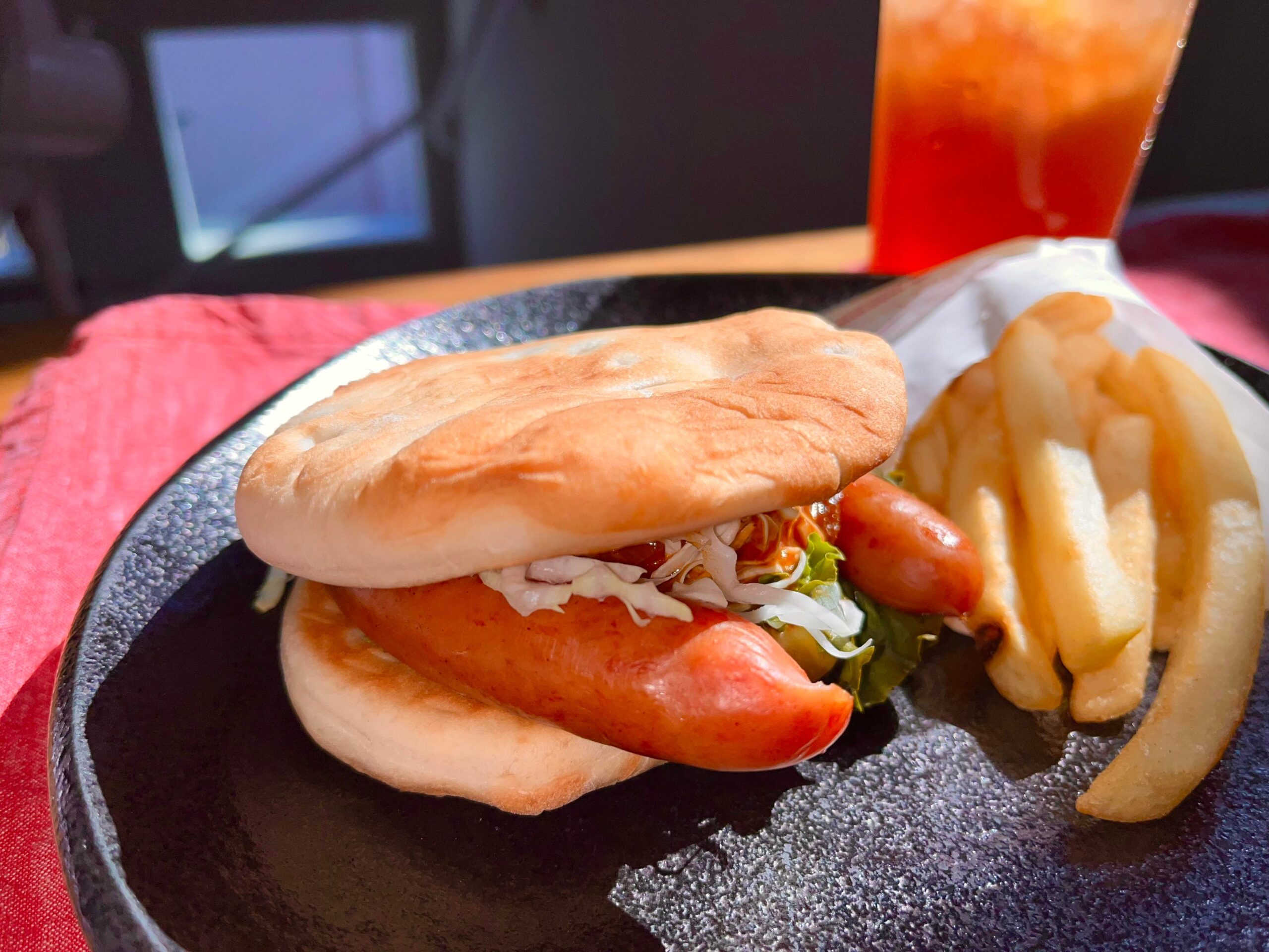 えっ！もう食べられないの！？モスバーガーの月見フォカッチャは待ってでも食べるべし☆