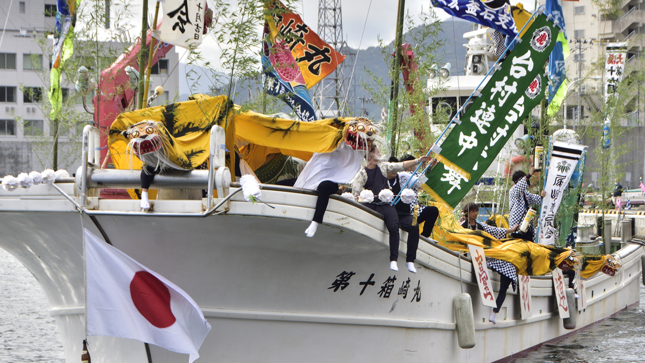 釜石まつり 虎が海で舞う！港町の勇壮な祭りをレポート