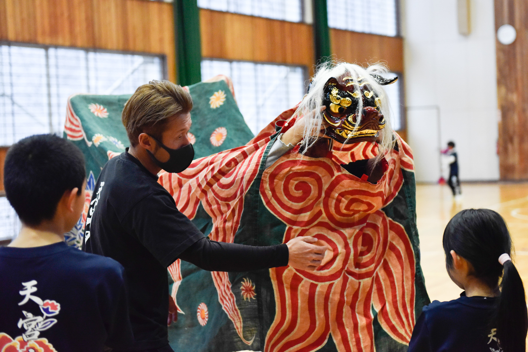 奈川獅子。小学1年生から担い手、獅子舞が楽しみな理由とは？郷土芸能の継承は、人口減少が進む長野の山奥から