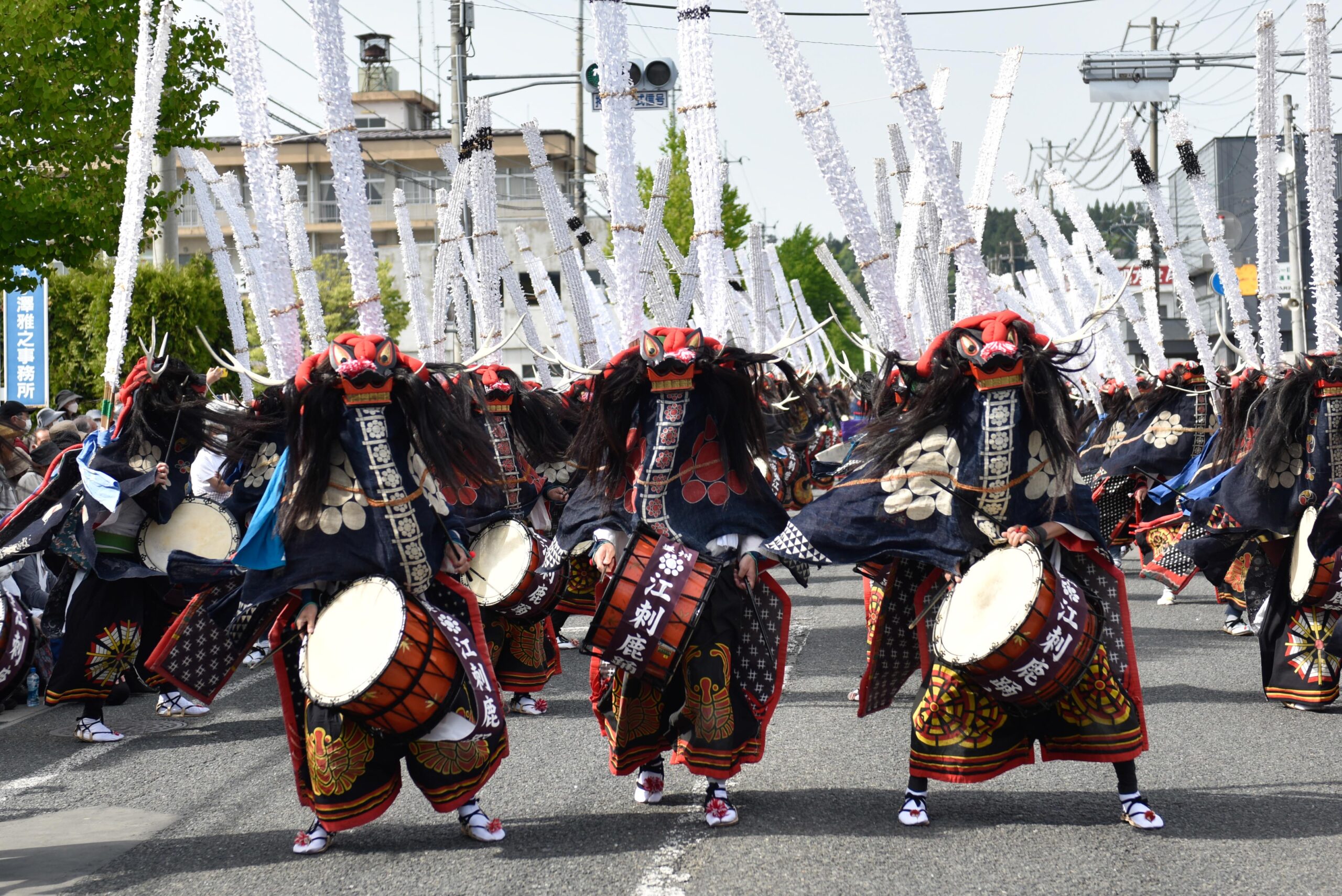 百鹿大群舞の大行列！岩手県奥州市「江刺甚句まつり」2023年の市民の熱狂をお届け！