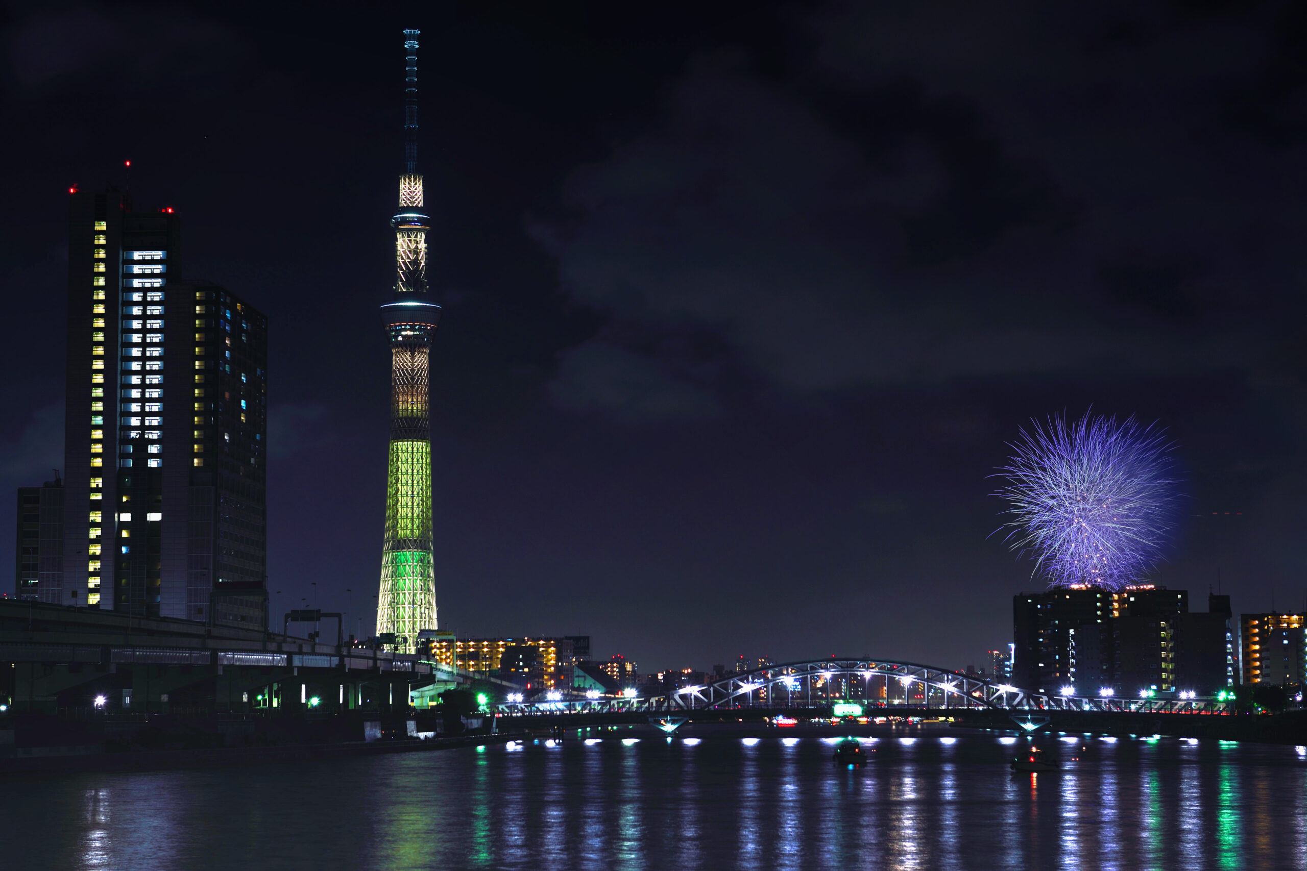 隅田川花火大会の見物穴場スポットをChatGPTに聞いてみたら…意外な答えが！実用性は？