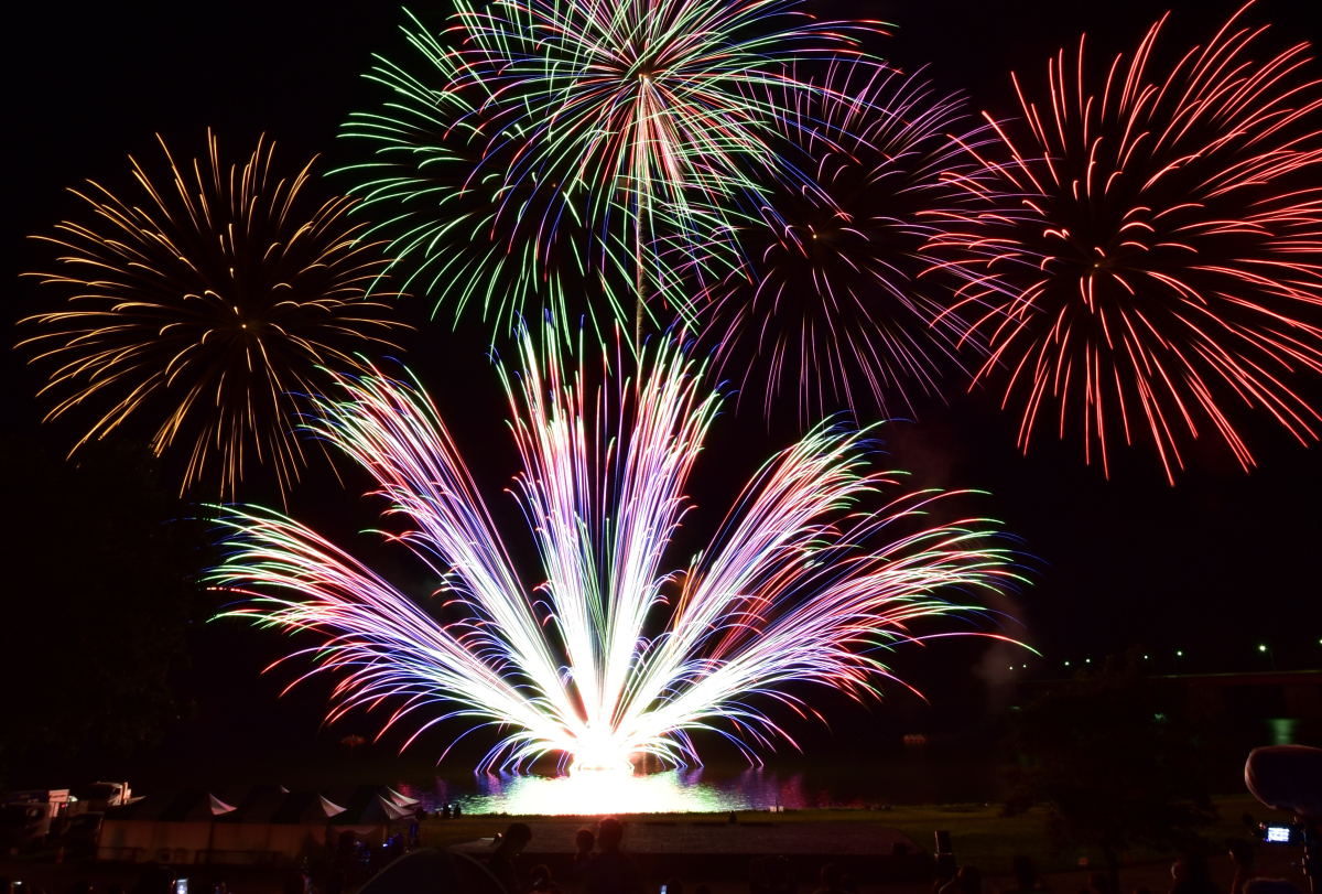 2023年も7月30日開催！「盛岡つなぎ温泉 御所湖まつり」は踊り×花火×温泉の最強コラボ！