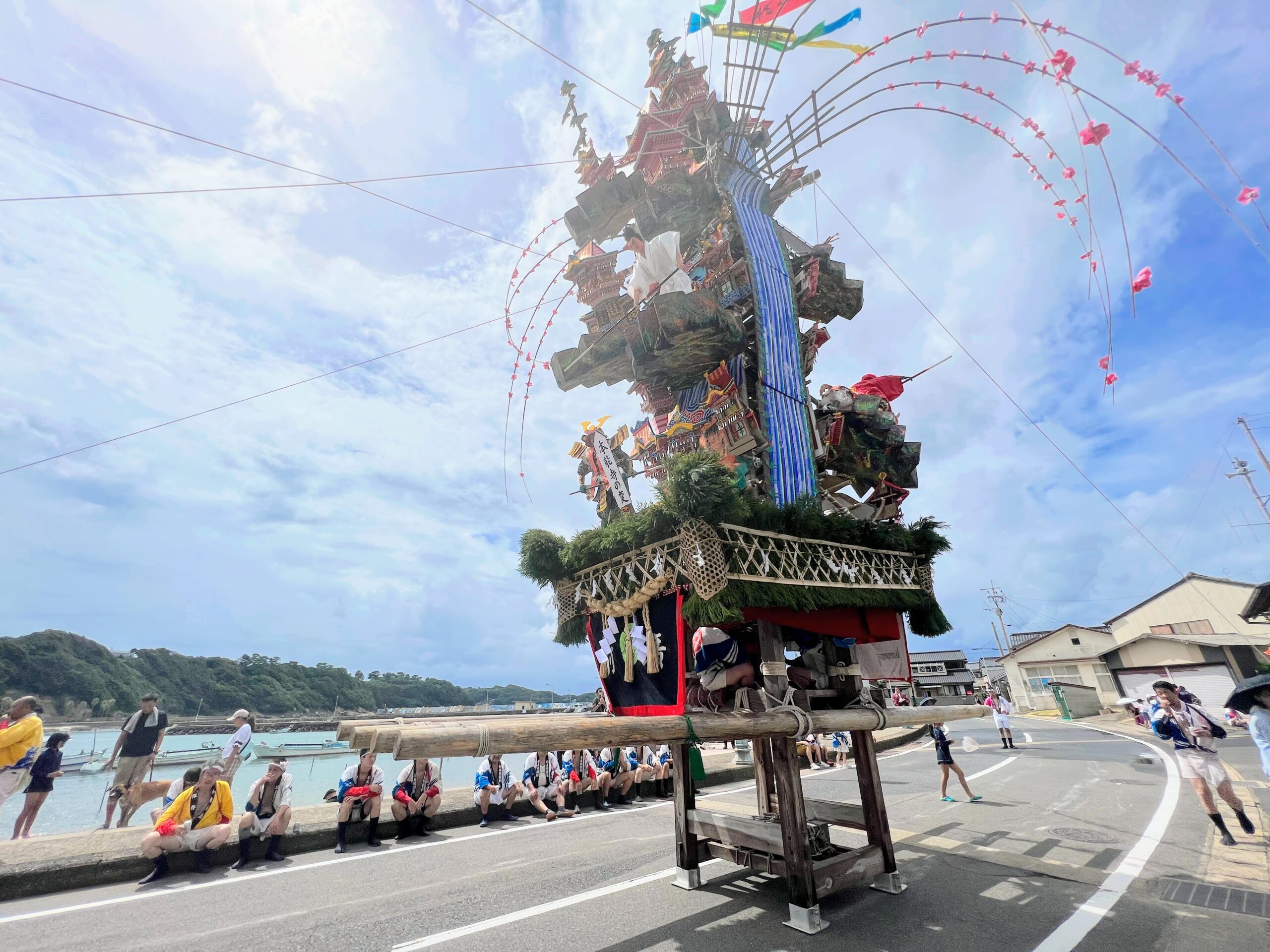 佐賀の小友祇園祭。ジブリ感が半端ないハウルな山笠を、君たちはどう見るか？