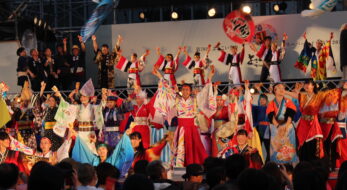 速報！2023高知「よさこい祭り」前夜祭！台風乗り越え、4年ぶりの熱い踊りの祭典がスタート！高知へ急げ！