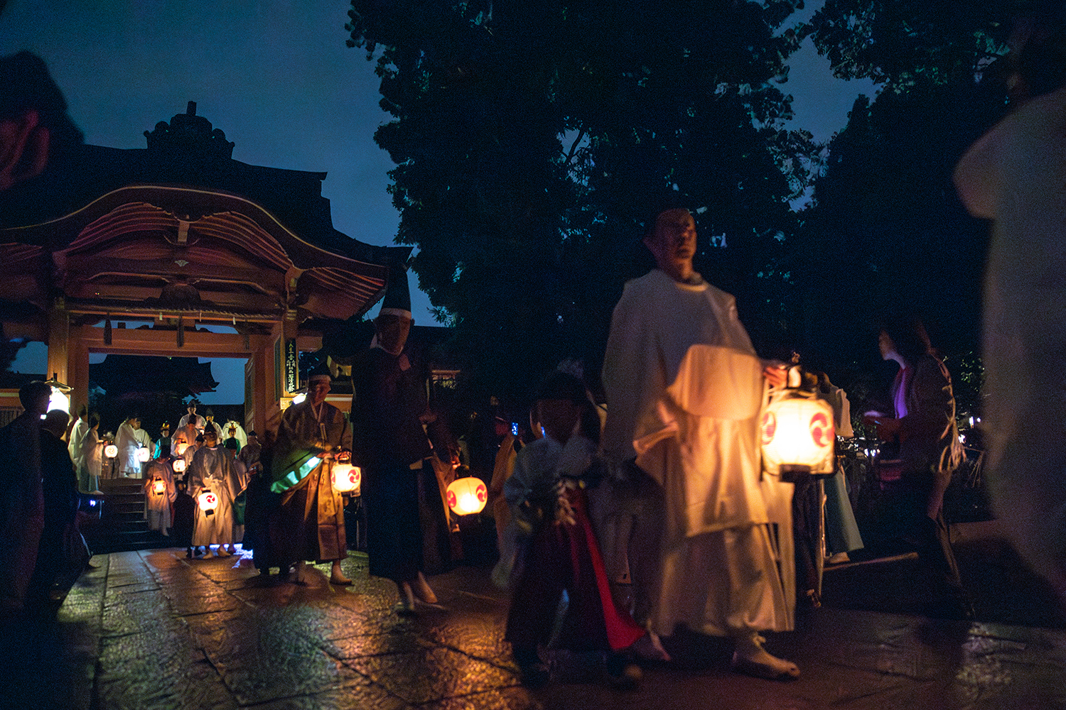 勅祭「石清水祭」深夜に出発する御鳳輦と500人の神人列