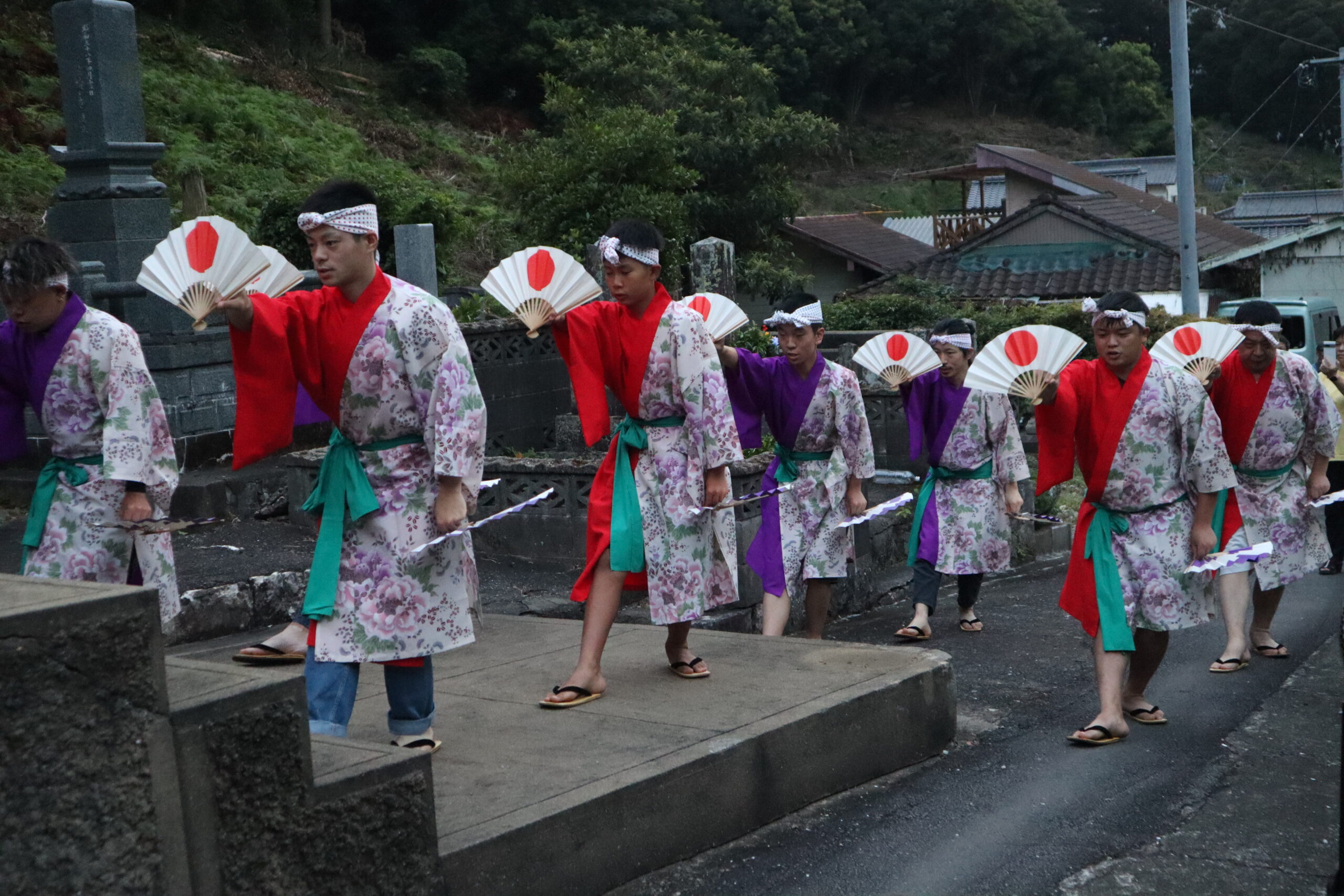 ユネスコ無形文化遺産に登録！漁業民の先祖を厳かに、にぎやかに送る風流踊 「対馬の盆踊」