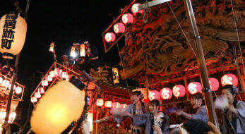 鹿沼秋まつりが5年ぶり開催！動く陽明門こと彫刻屋台の繰り込み、ぶっつけは必見