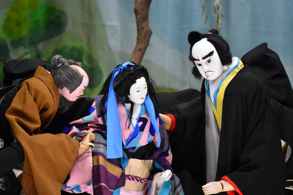 豊かな喜怒哀楽表現で、見た人の心揺さぶる「安乗の人形芝居」。2024年3月貸切公演観賞＆保存会による解説も！<三重県志摩市>