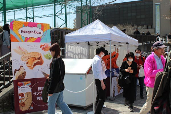 祭り会場でLED動画広告！