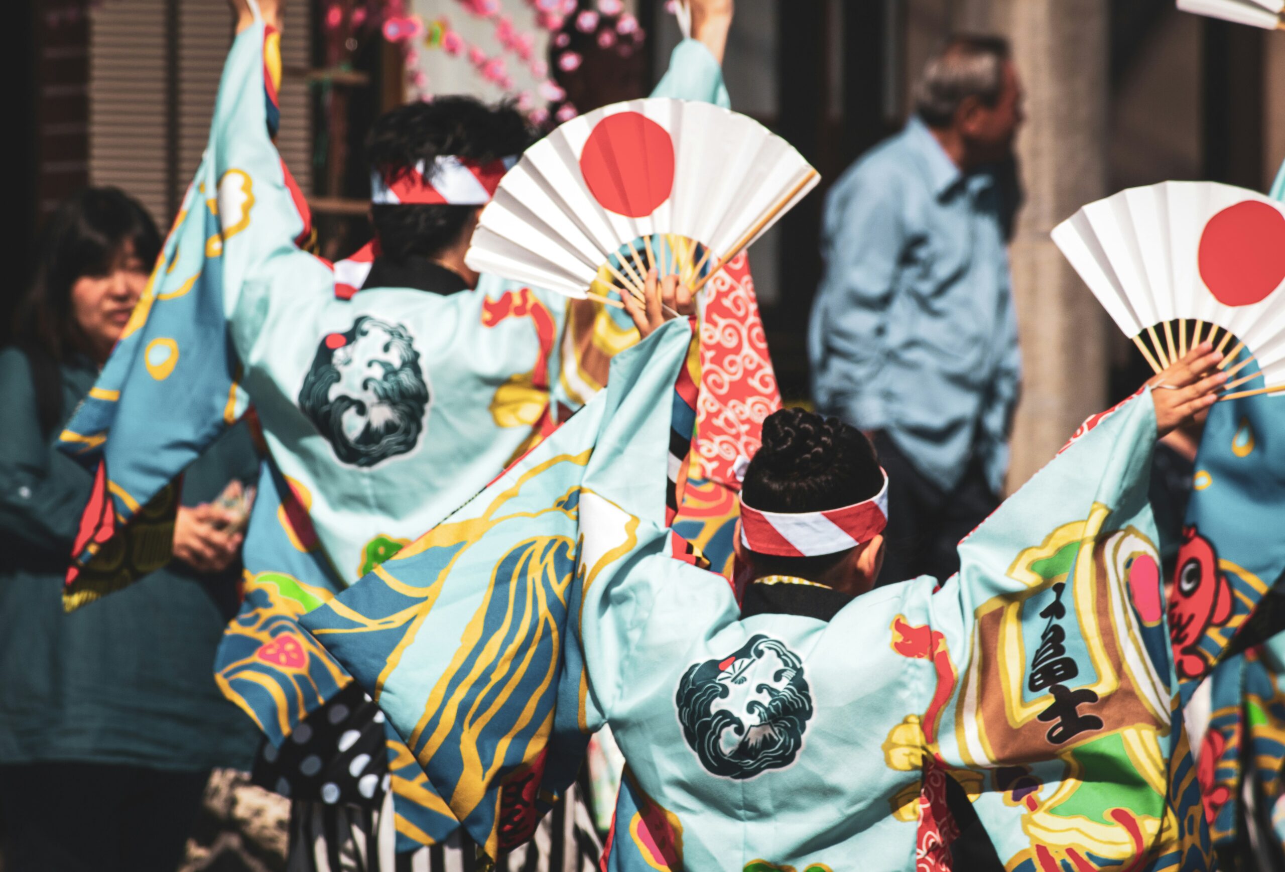 市民と共につくる祭り活性化事例集  ─ワークショップ・対話による地域文化支援